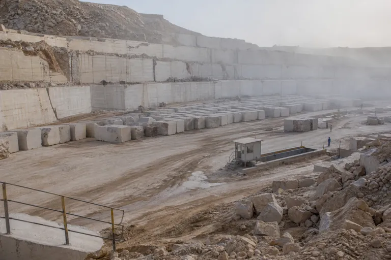 From Quarry to Giga-project: Granite and Marble Quarrying in Saudi Arabia With Big Ambitions