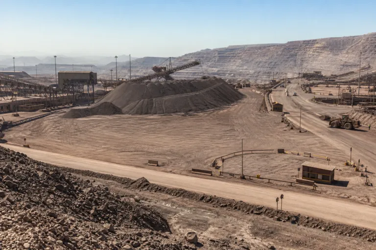 Feeding the Furnaces: Why Iron Ore Mining in Saudi Arabia Could Power Self-sufficient Steel