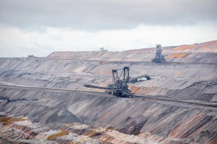 Optimizing Mining Operations to Improve Productivity and Production Reliability